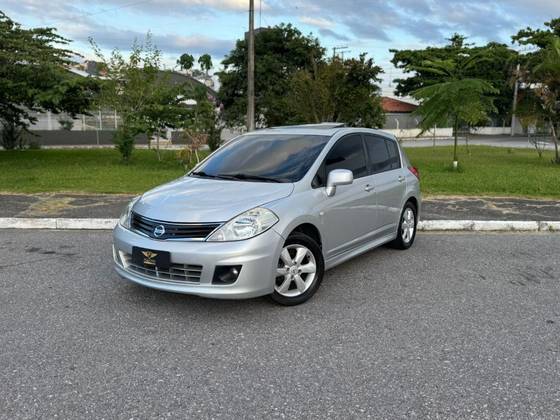 NISSAN TIIDA 1.8 SL 16V FLEX 4P MANUAL